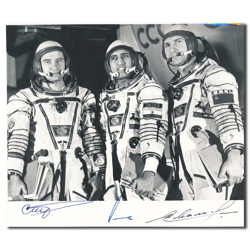 Soyuz T-11 crewphoto – India in space