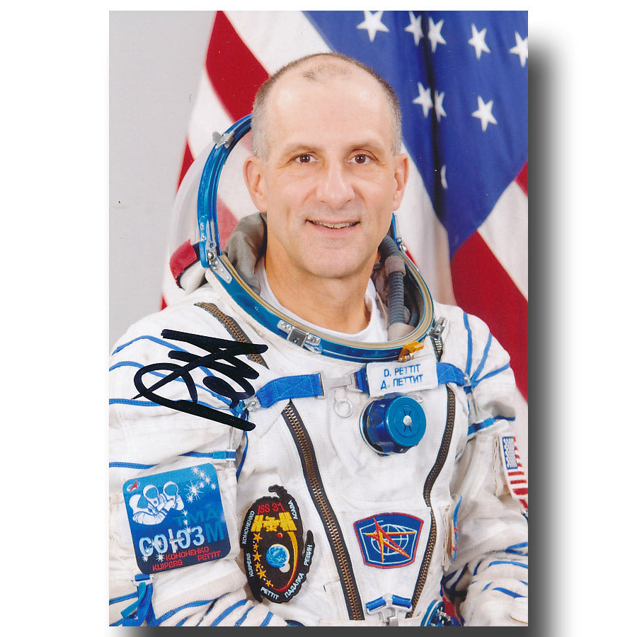 Donald Pettit – Sokol suit portrait