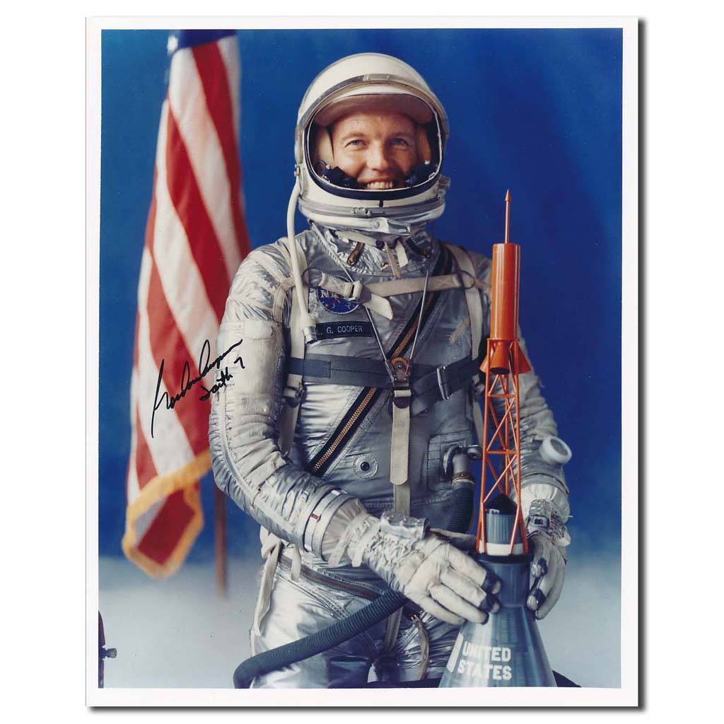 Gordon Cooper – Mercury suit 8x10'' glossy